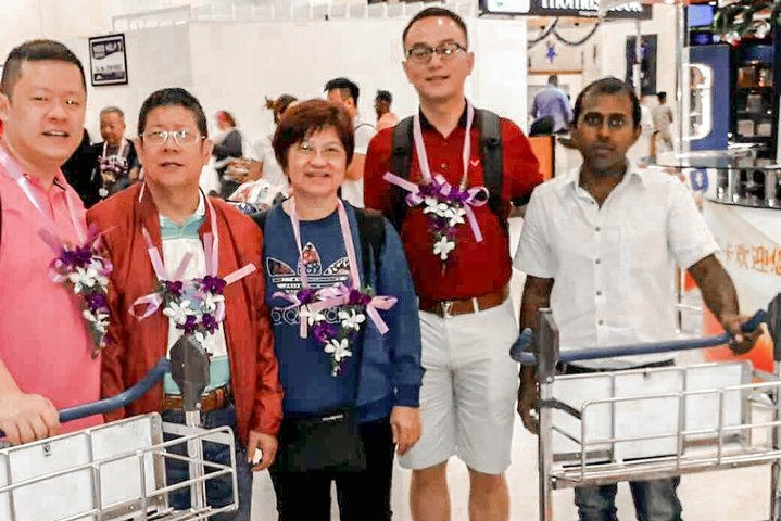 Transfer between Colombo (CMB) Airport and Club Villa, Bentota - Photo 1 of 8